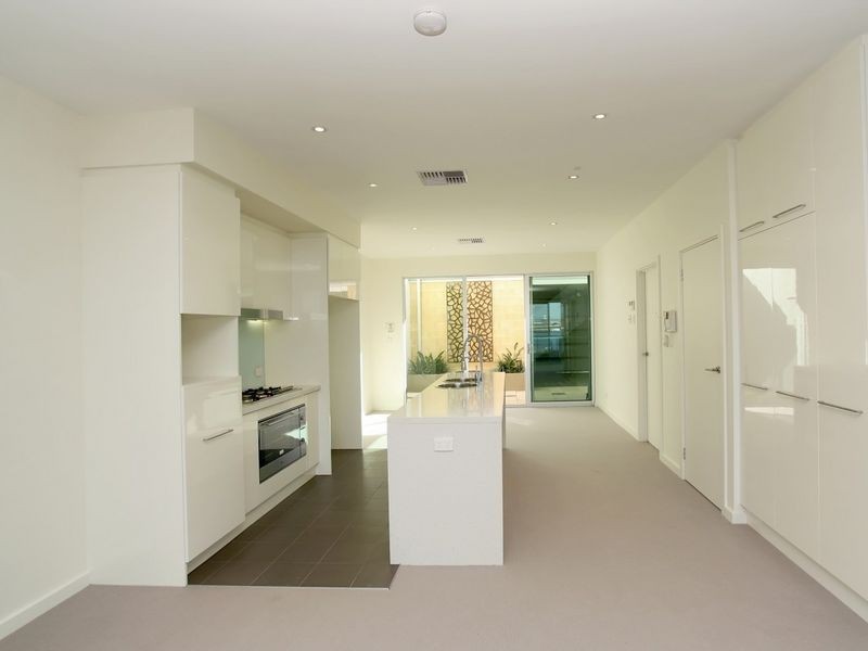 25 Karka Cove, New Port SA 5015