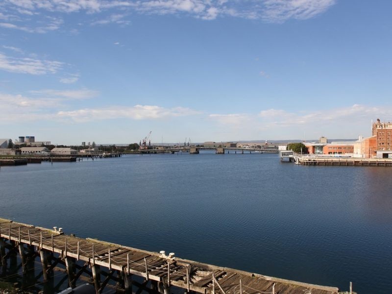 25 Karka Cove, New Port SA 5015