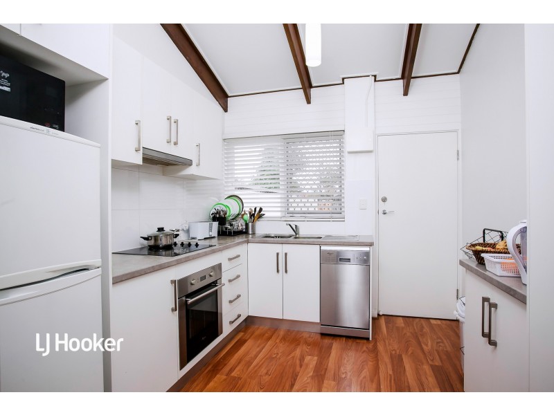 10/347 Sir Donald Bradman Drive, Brooklyn Park SA 5032