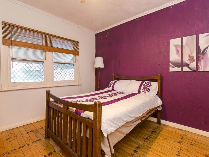 10 Bucknall Road, Glanville SA 5015