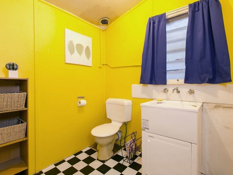 10 Bucknall Road, Glanville SA 5015