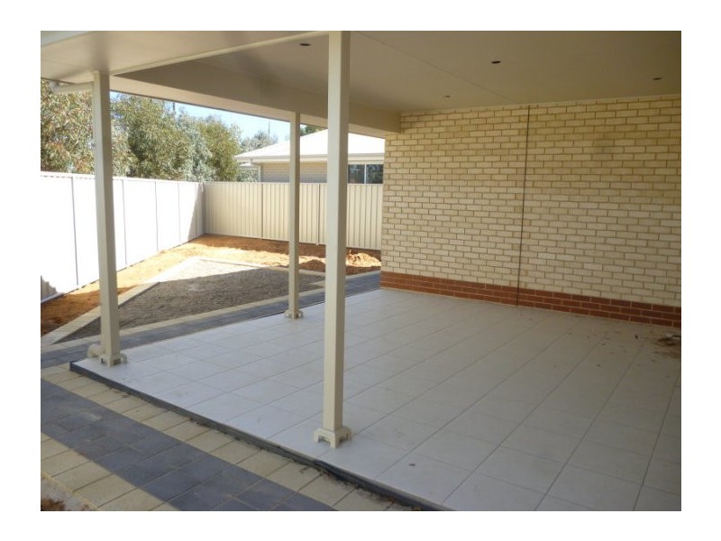 1 Fisher Street, Royal Park SA 5014