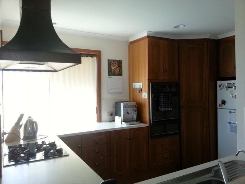 17 Frontignac Court, Wynn Vale SA 5127