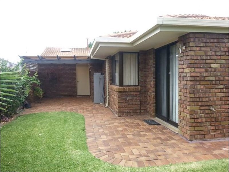 17 Frontignac Court, Wynn Vale SA 5127