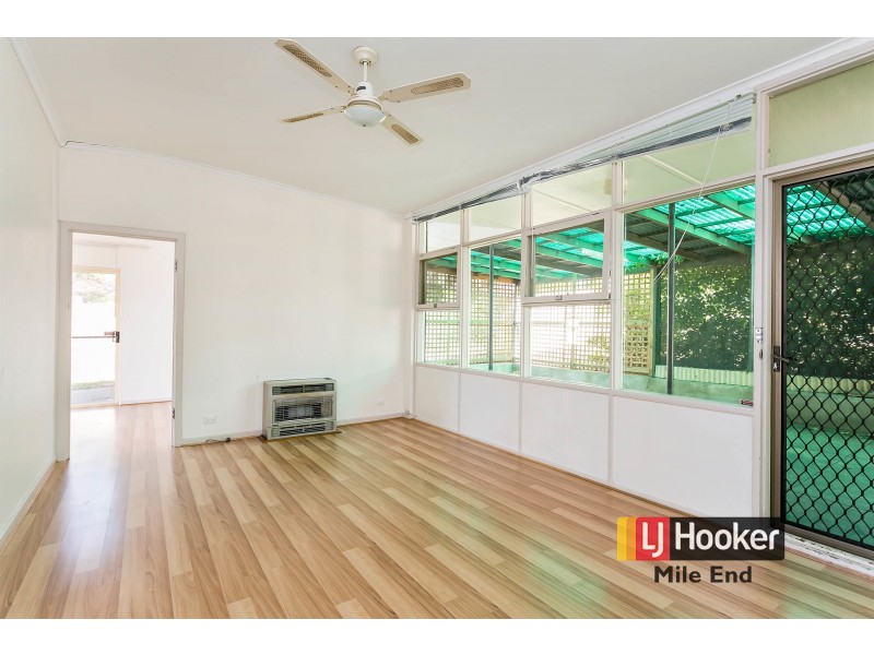 1 Canna Avenue, Modbury SA 5092