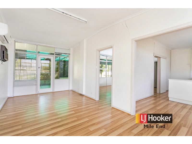 1 Canna Avenue, Modbury SA 5092