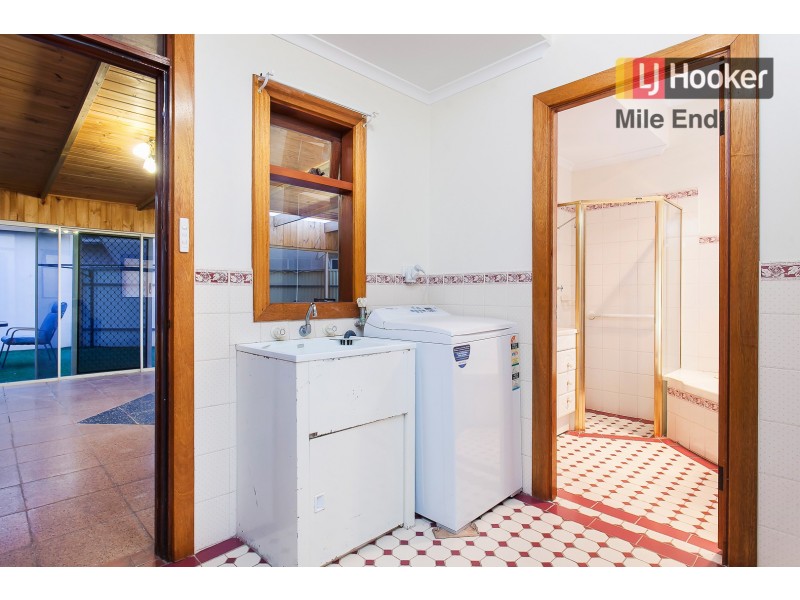 26 Weroona Avenue, Park Holme SA 5043