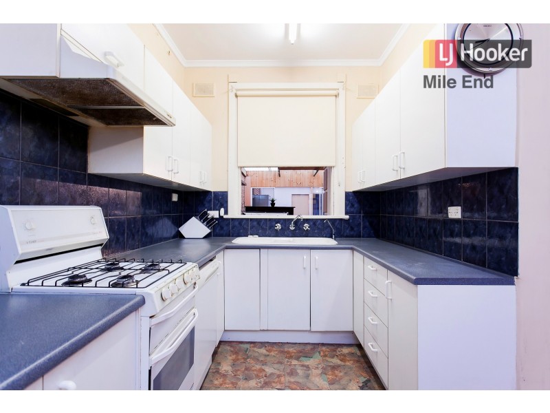 26 Weroona Avenue, Park Holme SA 5043