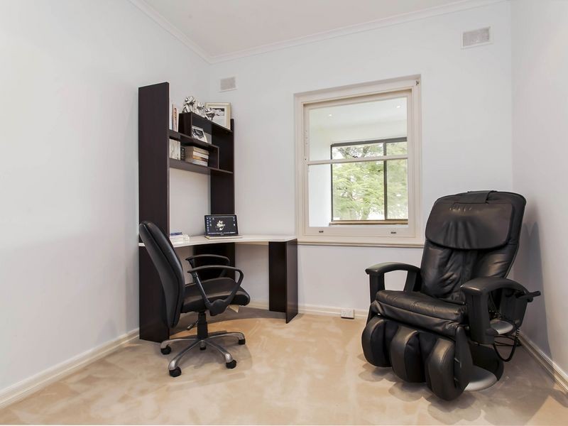 11 Surrey Crescent, Lower Mitcham SA 5062