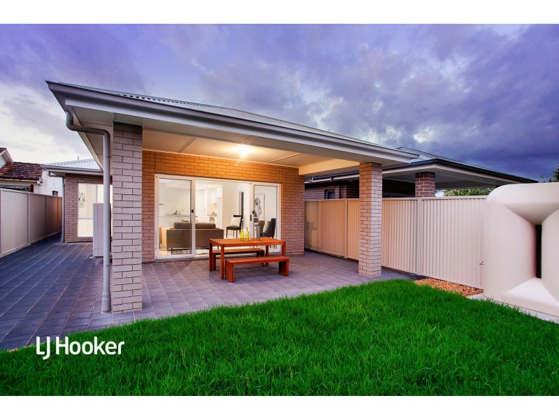 7 Burton Avenue, Park Holme SA 5043