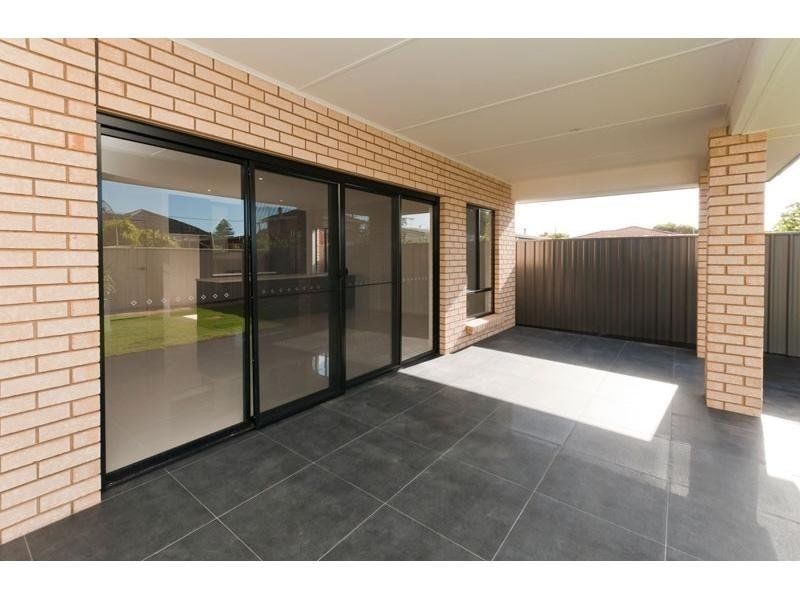 3a Martins Road, Seaton SA 5023