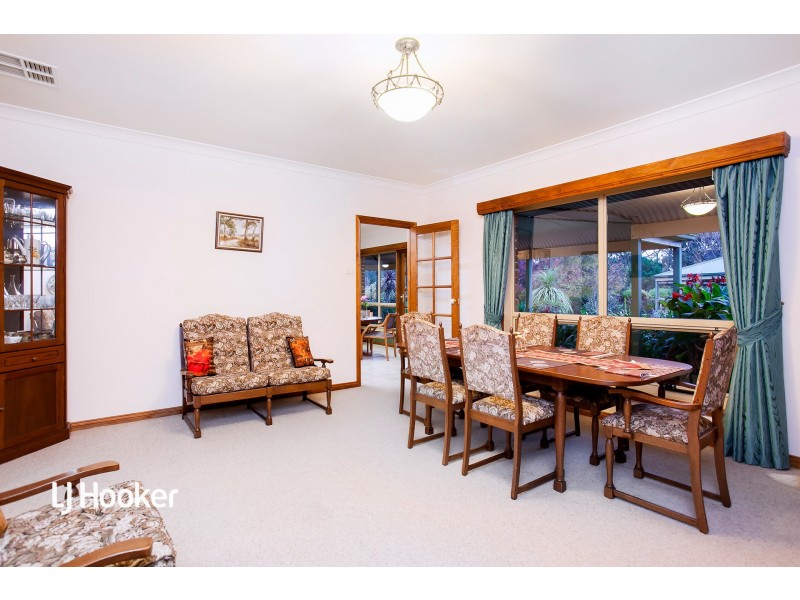 12 Basham Road, Victor Harbor SA 5211
