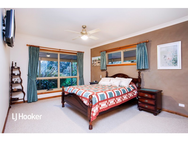 12 Basham Road, Victor Harbor SA 5211