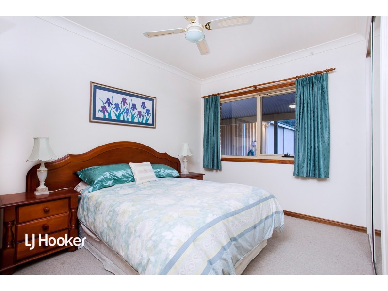 12 Basham Road, Victor Harbor SA 5211