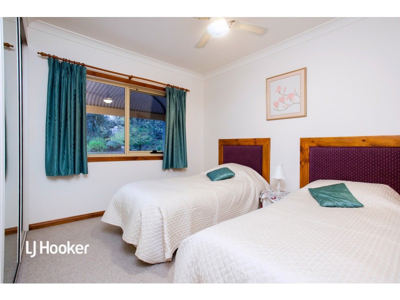 12 Basham Road, Victor Harbor SA 5211