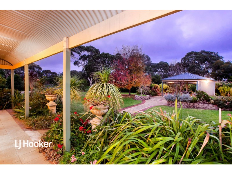 12 Basham Road, Victor Harbor SA 5211