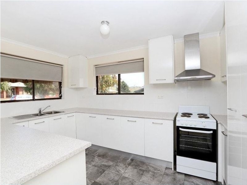 18 Larrimah Road, Morphett Vale SA 5162