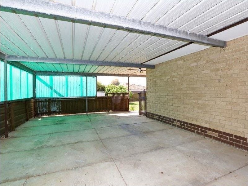 18 Larrimah Road, Morphett Vale SA 5162