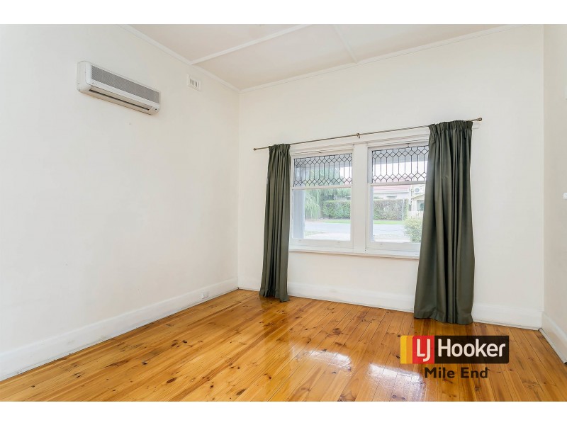 22 Old Tapleys Hill Road, Glenelg North SA 5045