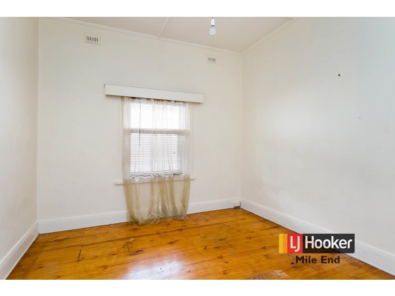 22 Old Tapleys Hill Road, Glenelg North SA 5045