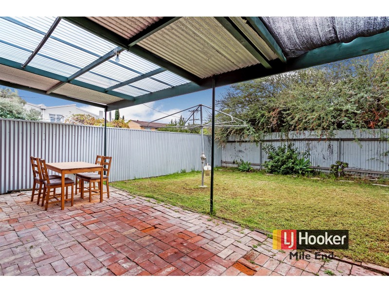 22 Old Tapleys Hill Road, Glenelg North SA 5045