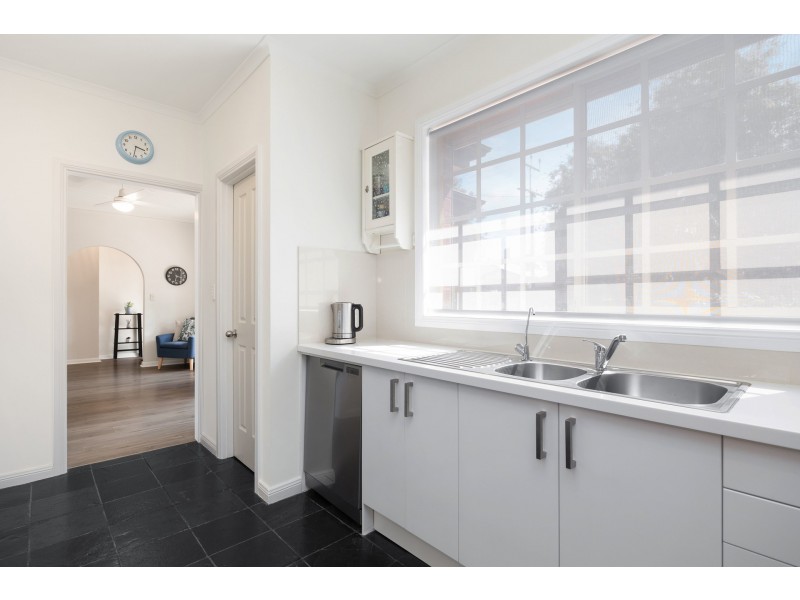 11 Mallen Street, Hilton SA 5033