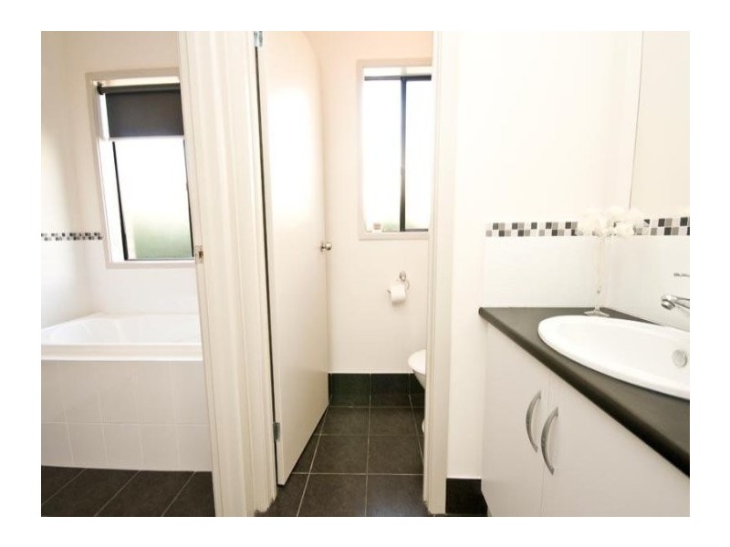 45 Scenic Way East, Ridgehaven SA 5097