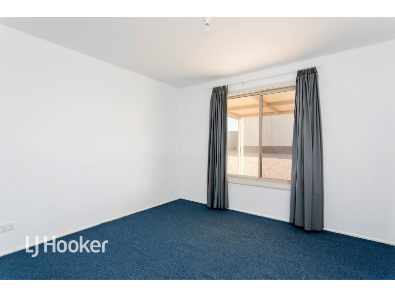 37 Gill Street, Moonta Bay SA 5558