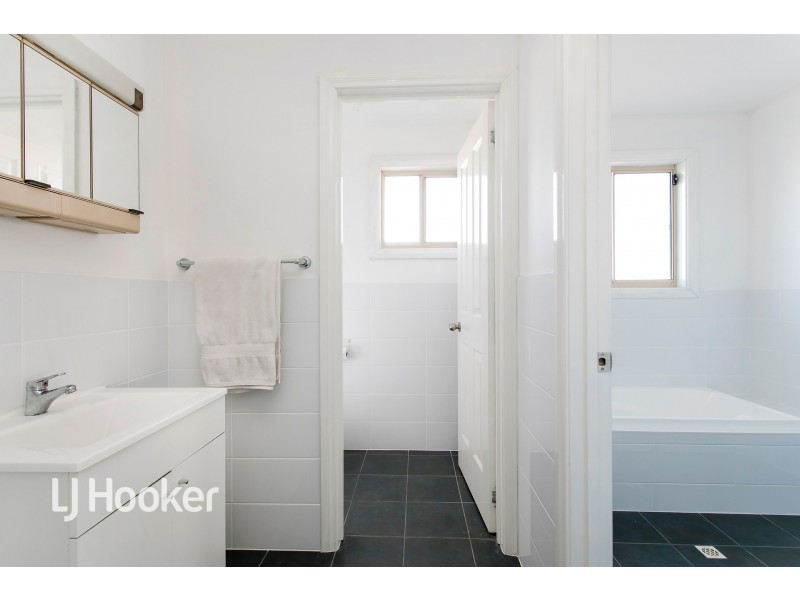 37 Gill Street, Moonta Bay SA 5558