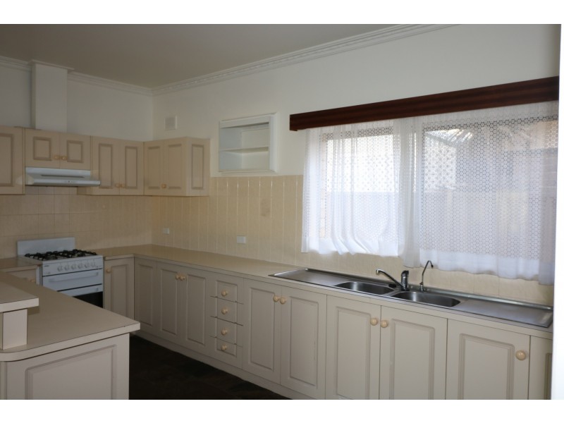 50 Glen Eira Street, Woodville South SA 5011