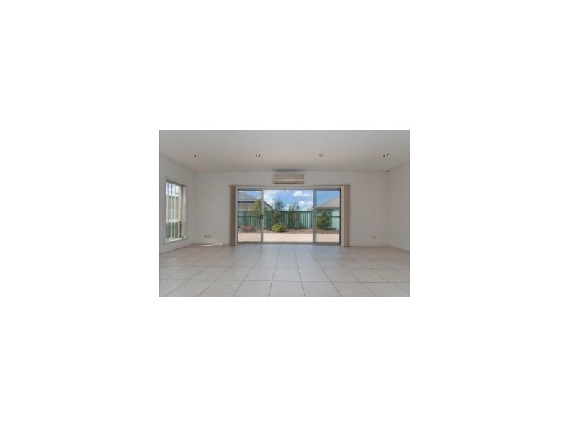 5 Waterton Lane, Mawson Lakes SA 5095