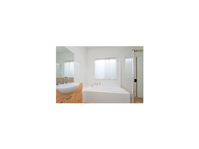 5 Waterton Lane, Mawson Lakes SA 5095