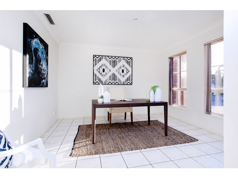 7 Lakeview Drive, Parafield Gardens SA 5107
