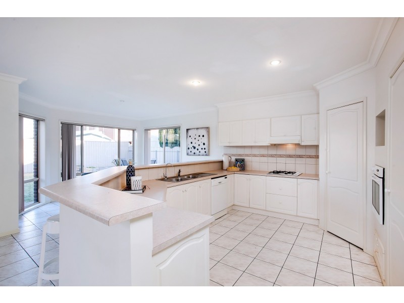 7 Lakeview Drive, Parafield Gardens SA 5107