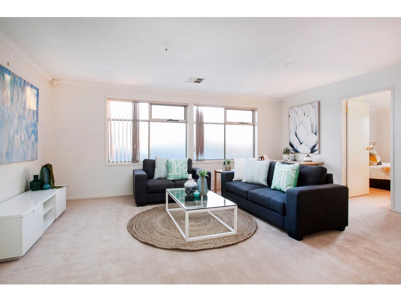 7 Lakeview Drive, Parafield Gardens SA 5107