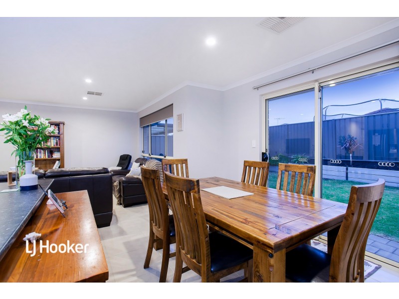 21 Carbone Drive, Munno Para West SA 5115