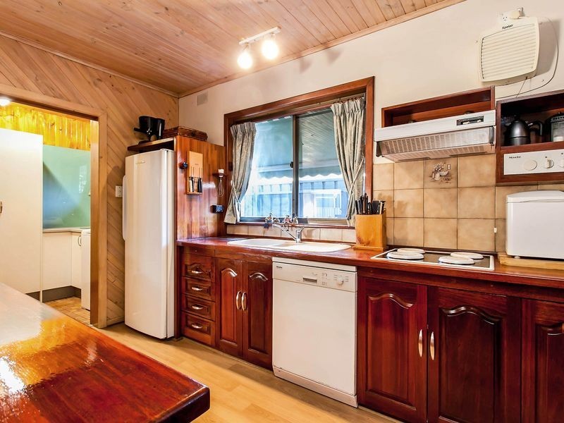 25 Apalie Drive, Modbury SA 5092