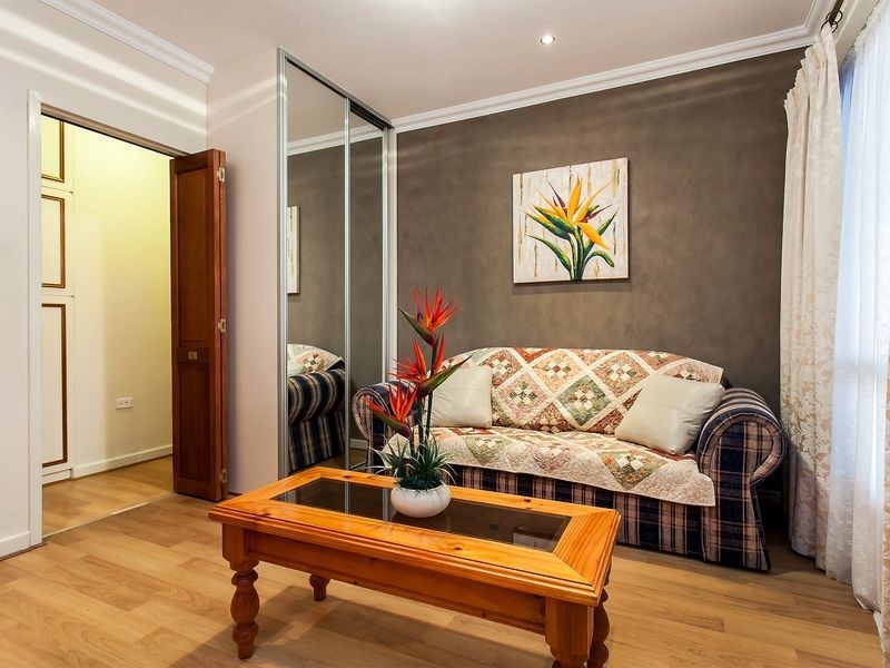 25 Apalie Drive, Modbury SA 5092