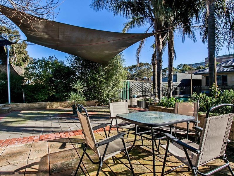 25 Apalie Drive, Modbury SA 5092