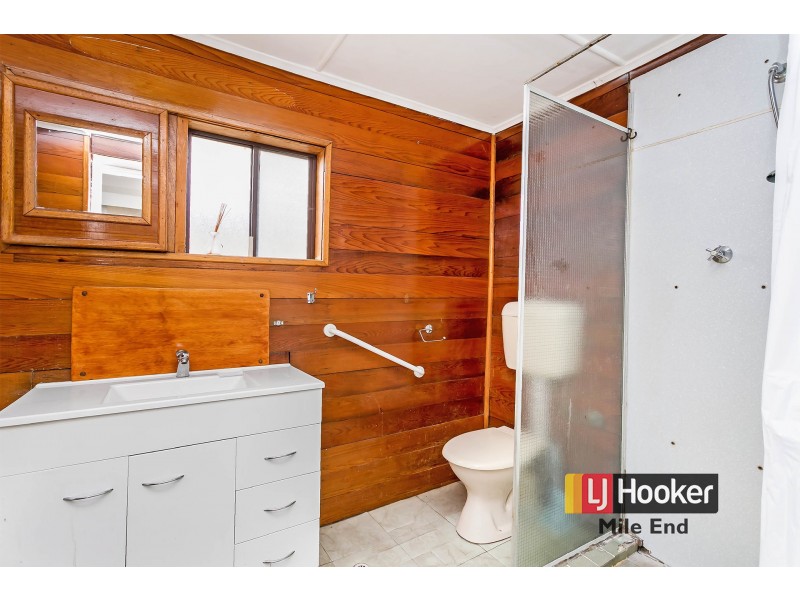 8 Hardy Street, Rosewater SA 5013