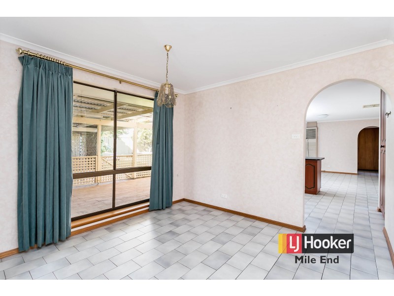 6 Gunn Close, Morphett Vale SA 5162