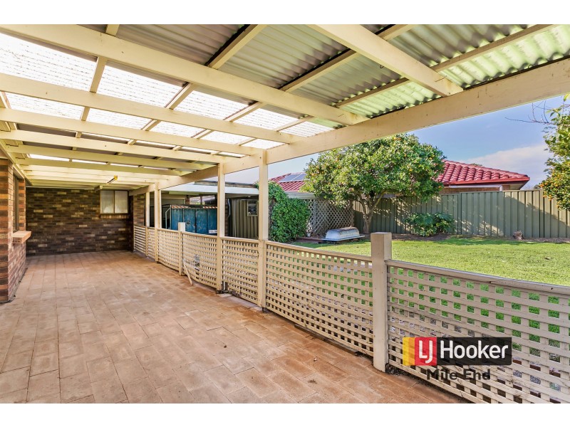 6 Gunn Close, Morphett Vale SA 5162