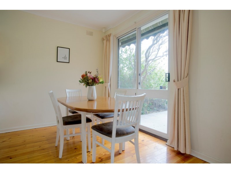 37 Salisbury Avenue, Valley View SA 5093