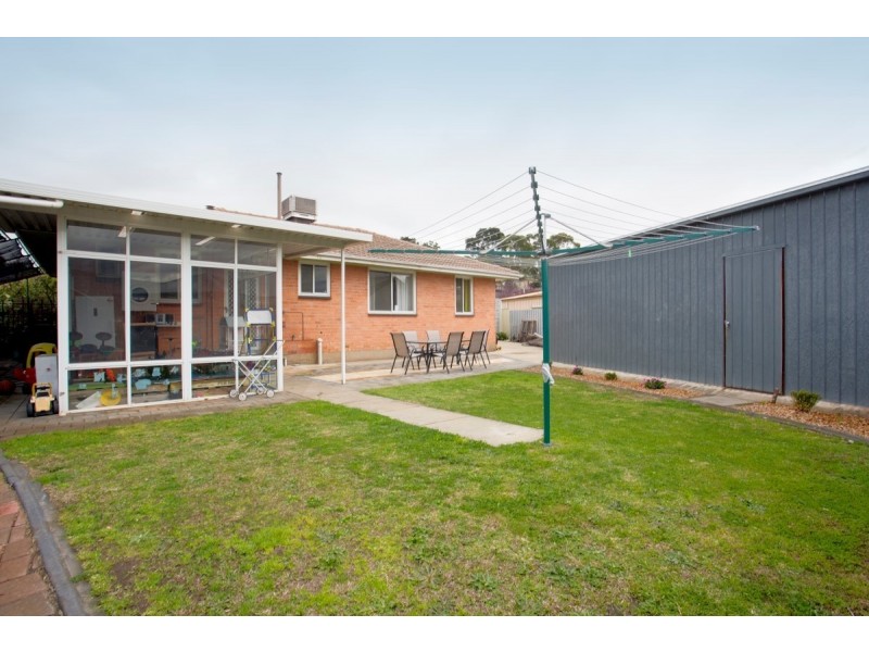 37 Salisbury Avenue, Valley View SA 5093