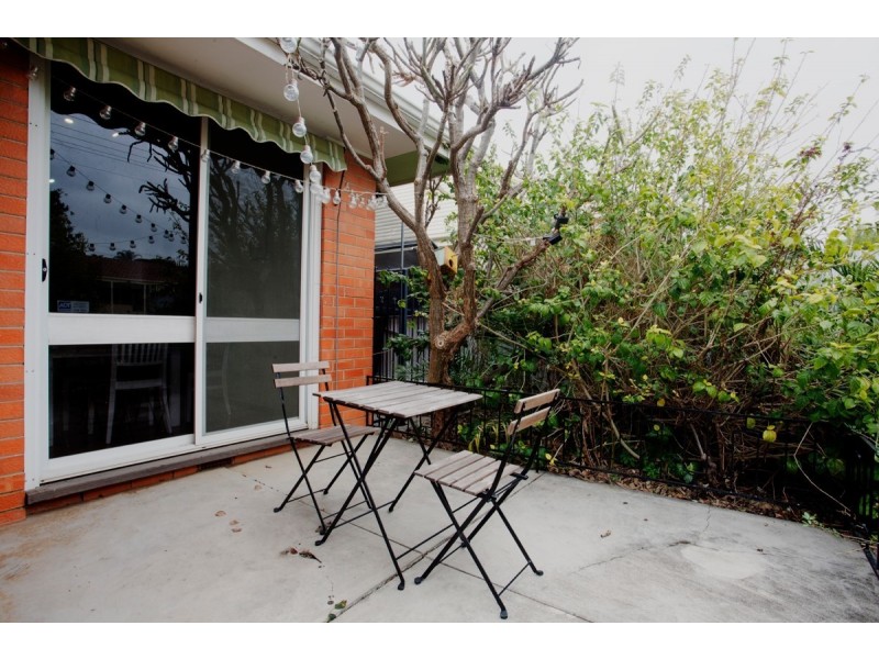 37 Salisbury Avenue, Valley View SA 5093