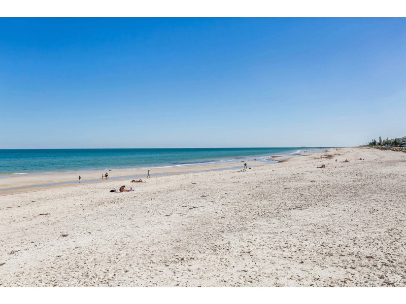 522 Seaview Road, Grange SA 5022