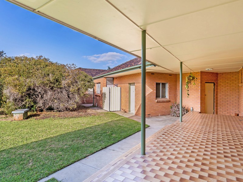 586 Military Road, Largs North SA 5016