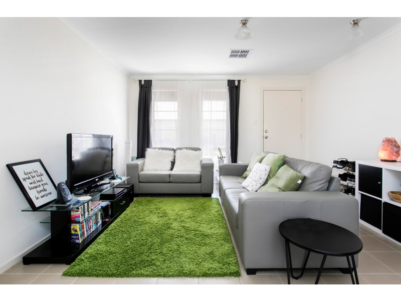 1 Woodrow Lane, Golden Grove SA 5125