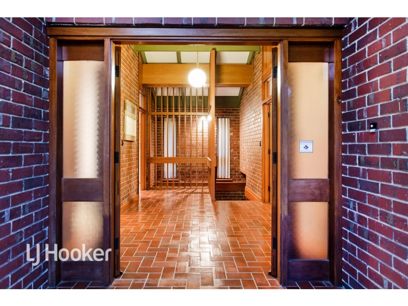 5 Fae Court, Paradise SA 5075