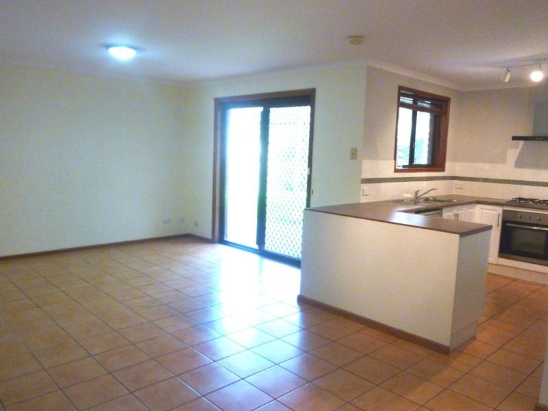 16 Grecian Court, Hallett Cove SA 5158